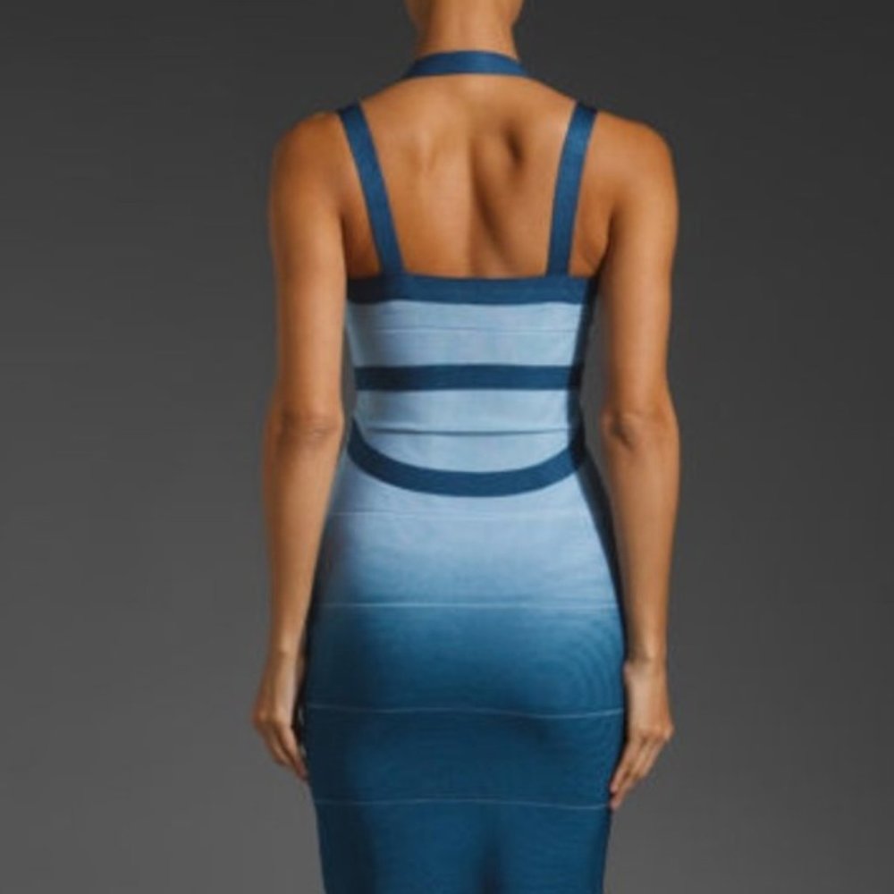 Stretta blue ombré Ciara dress size Medium - Picture 2 of 10